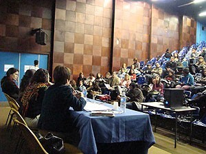 2-debate_marca-_lancamento_de_referencias_para_atuacao_em_varas_de_familia02-300x225.jpg